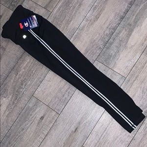 Champion Other - Champion authentic athletic wear Capri leggings Champion Other - Champion authentic athletic wear Capri leggings